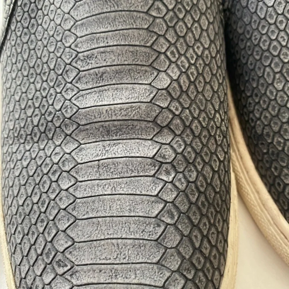 Women’s J/Slides Slip-on Sneaker Size 6 1/2‎ EUC